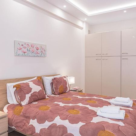 Amazing Apartment Near Metro Station! Athens Ngoại thất bức ảnh